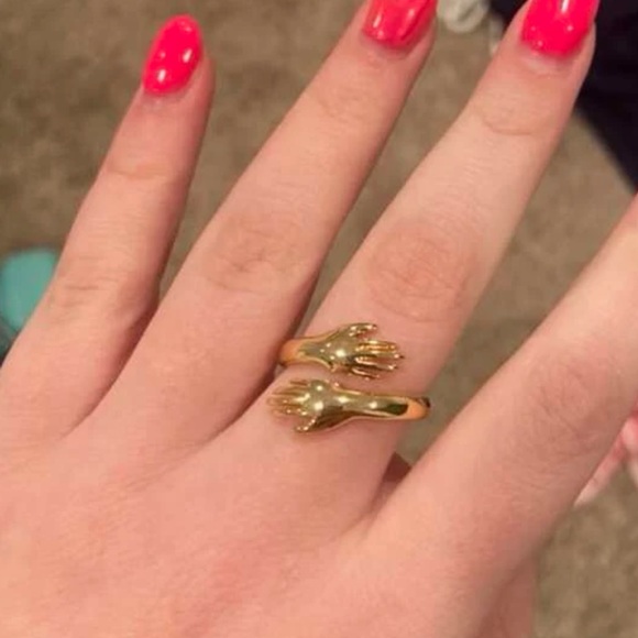 ✨3for$38✨ New 18KGP ‘Self Love’ Hugging Hands Adjustable Bypass Ring Gold Silver - Picture 2 of 16